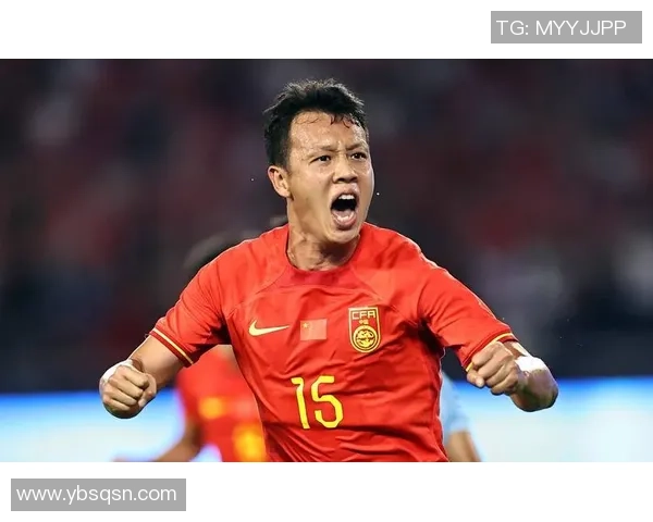 双袖标球星的领袖风范与责任担当解析